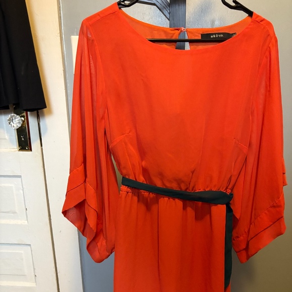 Cocktail dress - Picture 1 of 4